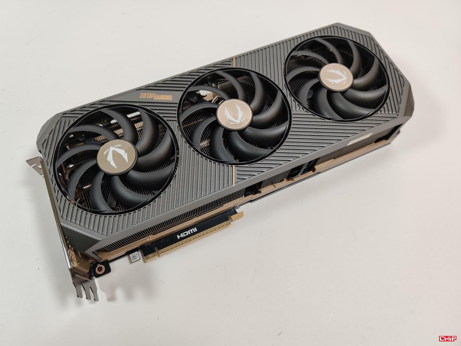 test ZOTAC GeForce RTX 5090 Solid, recenzja ZOTAC GeForce RTX 5090 Solid, opinia ZOTAC GeForce RTX 5090 Solid