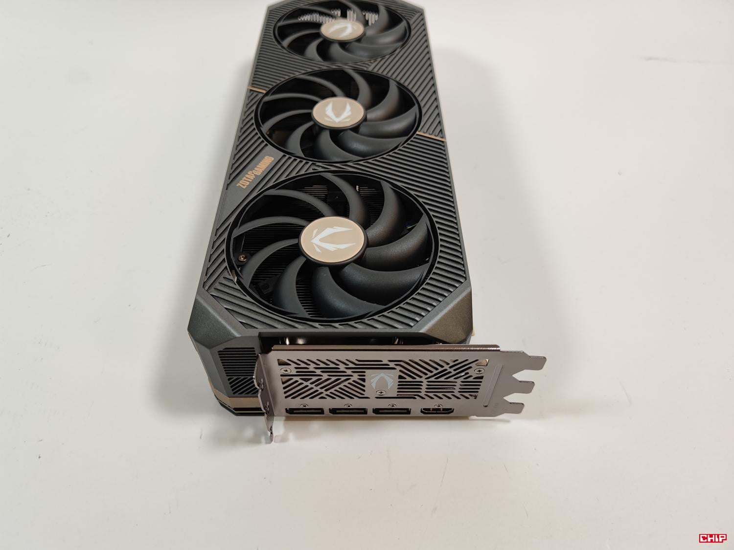 test ZOTAC GeForce RTX 5090 Solid, recenzja ZOTAC GeForce RTX 5090 Solid, opinia ZOTAC GeForce RTX 5090 Solid