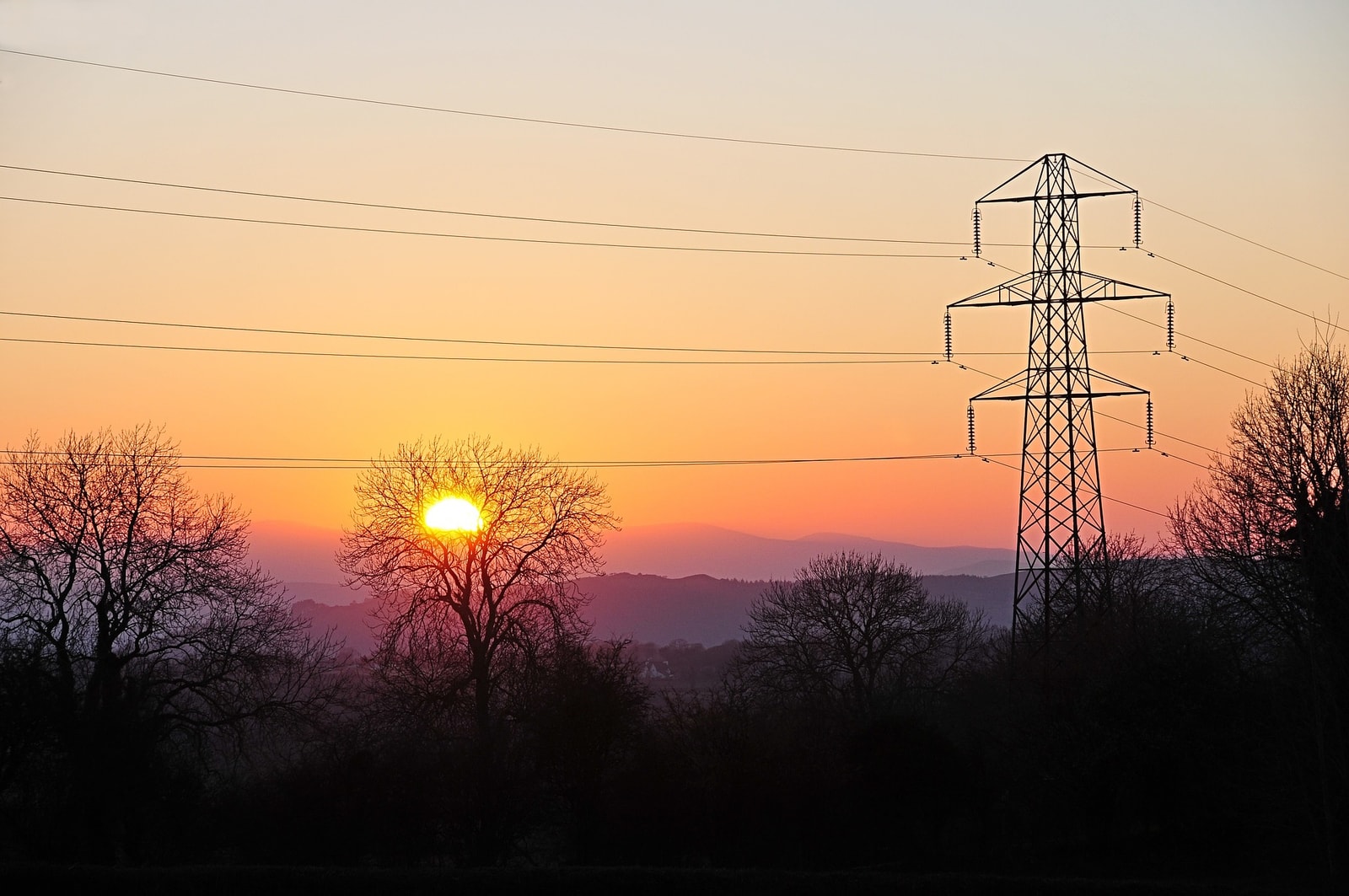 Chiny znów na prowadzeniu. Energetyka w kraju pnie się na nowe wyżyny