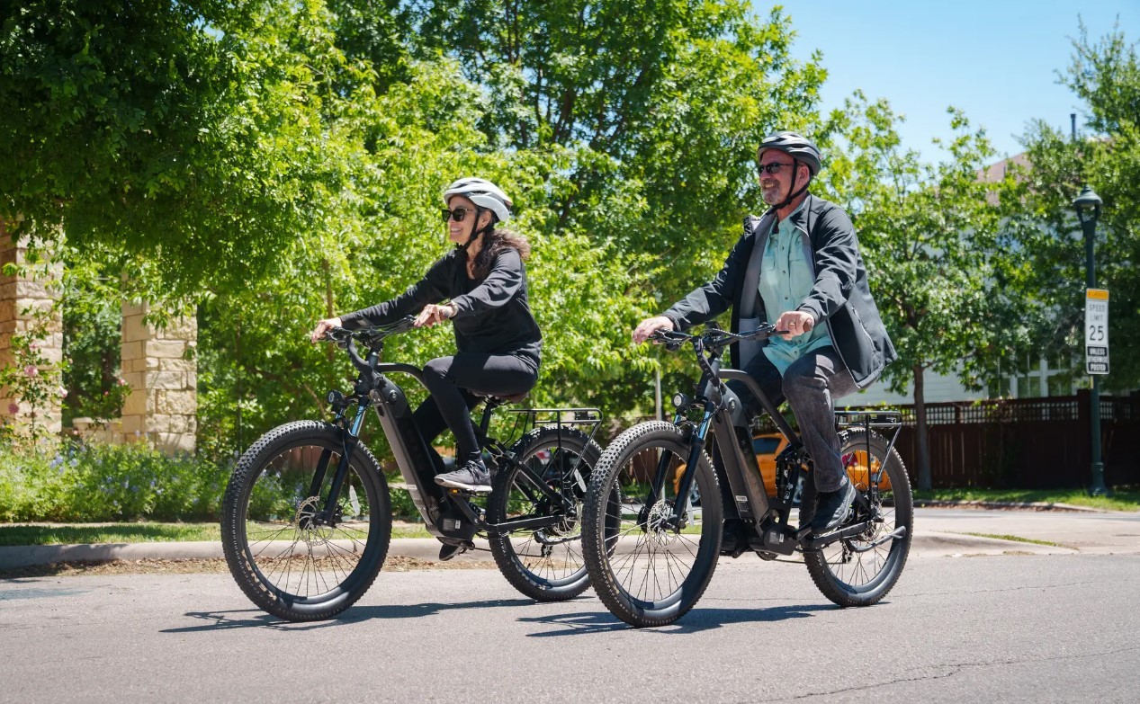 MOD Black 3 zadebiutował jako wszechstronny elektryczny rower do zadań specjalnych