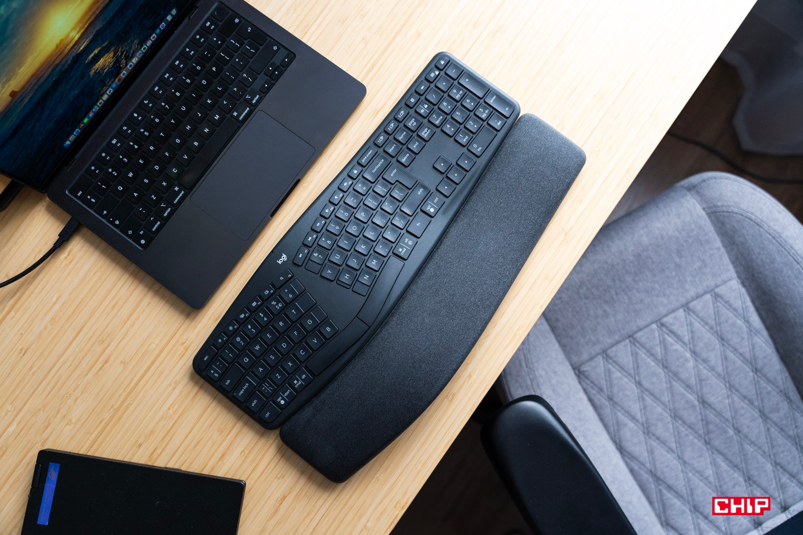 Test Logitech K860 Ergo – genialny układ, ale układ upierdliwy