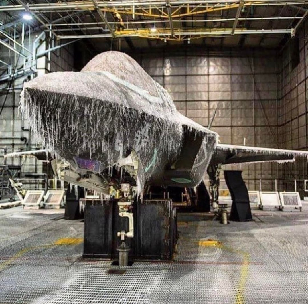 Są tak głośne, że ogłuszają. Naukowcy odkryli tajemnicę wyjątkowych samolotów