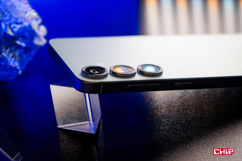 Rozczarowujący skok generacyjny. Porównanie Galaxy S26 i S25 ujawnia niewiele zmian