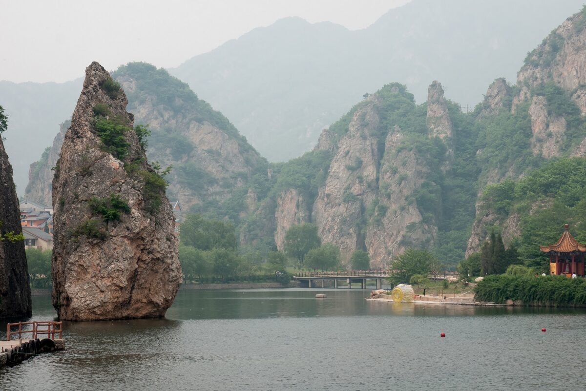 Chiny odkryły dwa gigantyczne złoża złota. Tysiące ton kruszcu to największe znalezisko od 1949 roku!