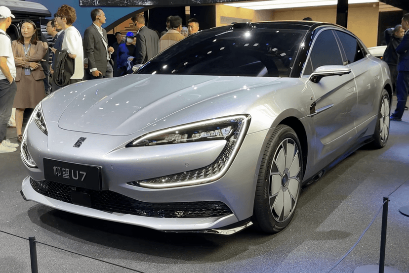 Pół Europy bez postoju. Wsadzili do samochodu akumulator o szalonej pojemności