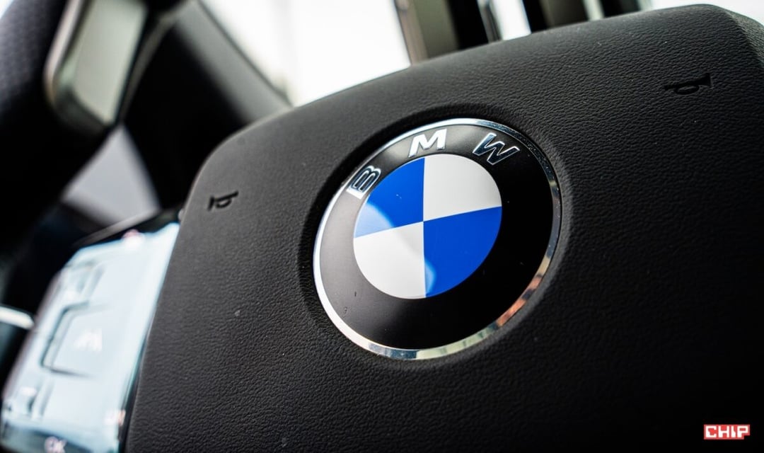 Europa przykręca śrubę, a BMW dorzuca ogień, czyli jak Niemcy znaleźli dziurę w Euro 7