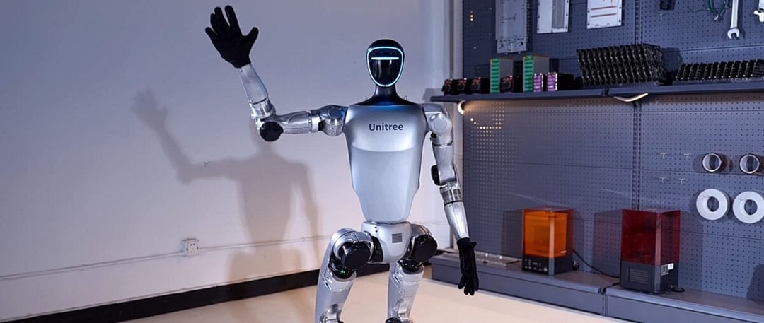 W Chinach roboty tańczą, a w Polsce… gonią dziki. Edward Warchocki znów w akcji