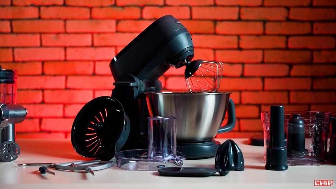 Robot planetarny do 1200 zł nie musi być kompromisem. Kenwood Multi Tasker pokazuje, że w kuchni liczy się przede wszystkim wygoda